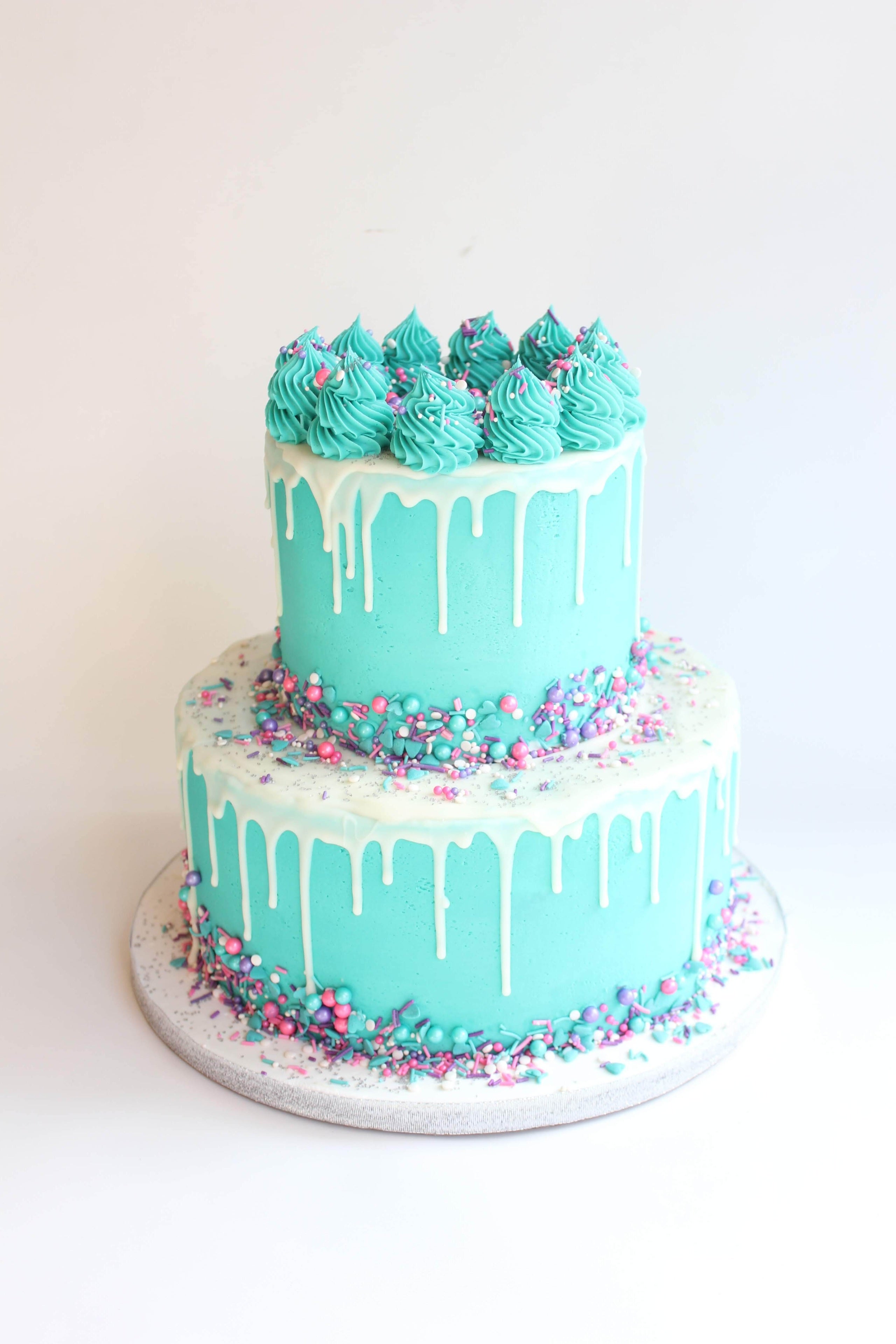 how to make a 2 tier cake with buttercream icing